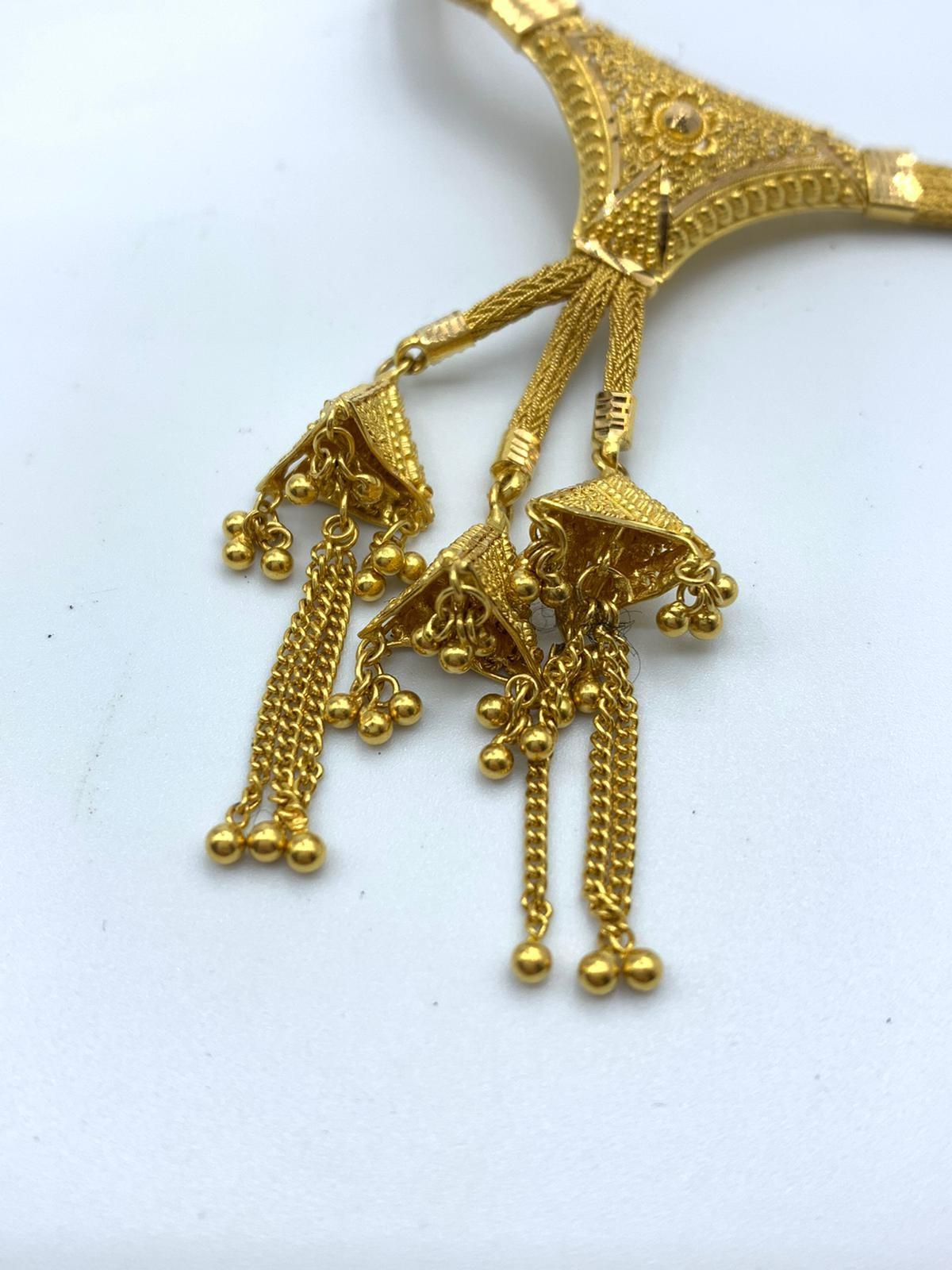 22ct yellow gold necklace, weight 26.6g and 36cm long approx (3-1951 ref) - Image 6 of 6
