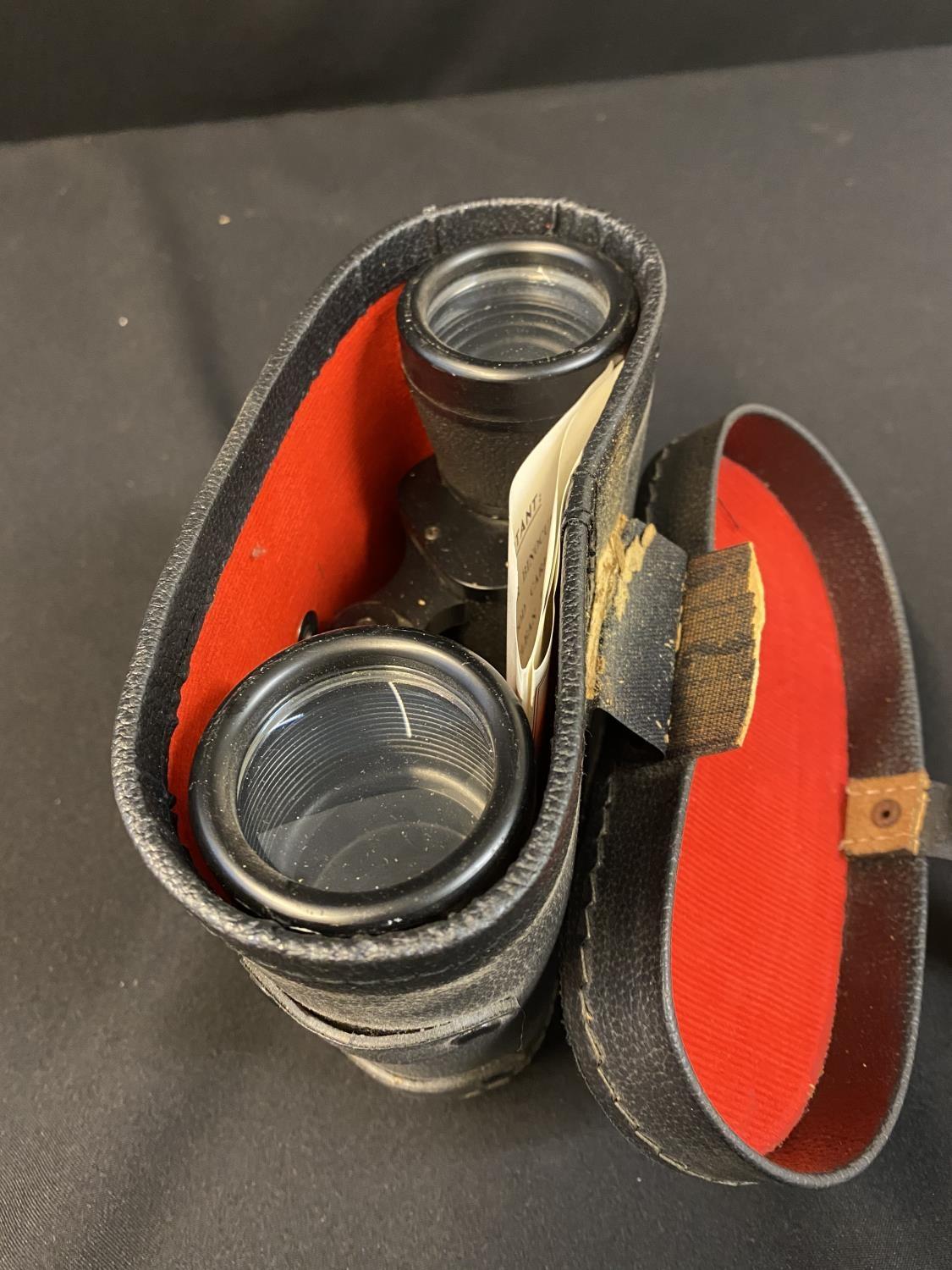 Vintage binoculars 8 x 40 coated optics Westwood in original leatherette case - Image 5 of 10
