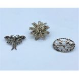 3x vintage silver brooches, weight total 22.5g