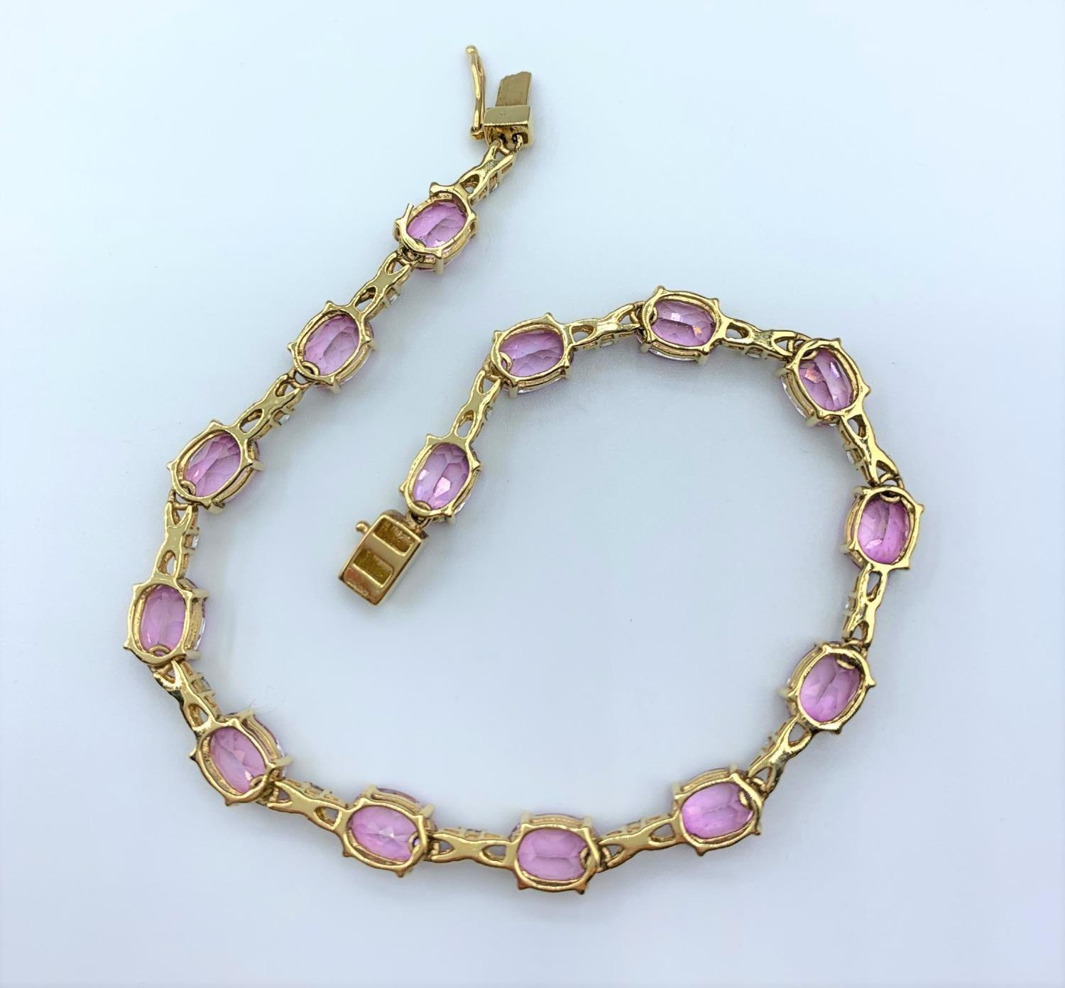 9ct gold attractive bracelet with pink stones, approx 15cm long and weight 8.5g - Image 3 of 8