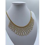 22ct yellow gold necklace approx 42cm long and weight 19.1g (3-1533)