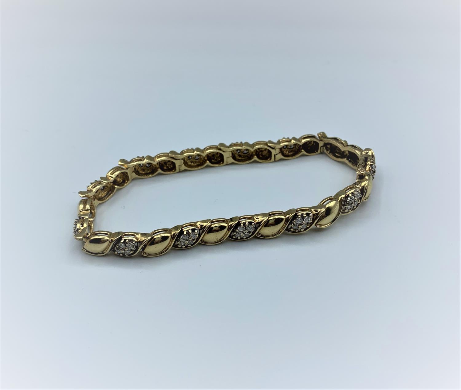 14k yellow gold diamond (approx 0.75ct) bracelet, weight 22.8g and approx 21cm long - Image 2 of 5