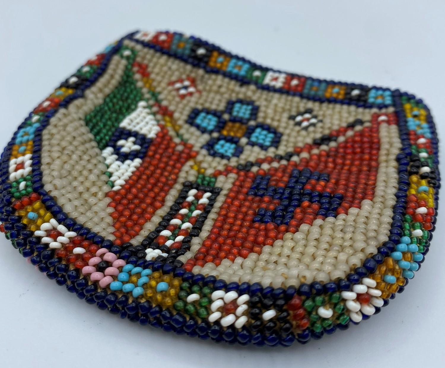 Italian - Nazi Relic. A Bead Work Purse Bearing Italian and Nazi and Flags with a 1939 Date. - Image 2 of 20