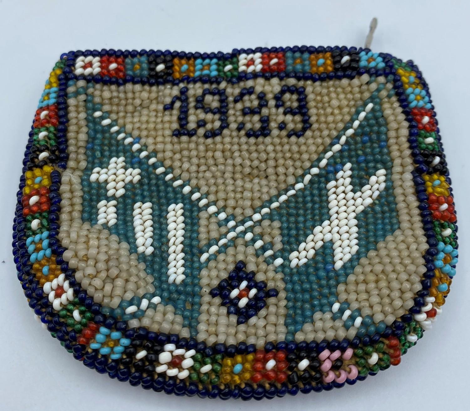 Italian - Nazi Relic. A Bead Work Purse Bearing Italian and Nazi and Flags with a 1939 Date. - Image 10 of 20