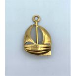 9ct Gold Sailing Boat Charm/Pendant, weight 1.8g and 2cm long