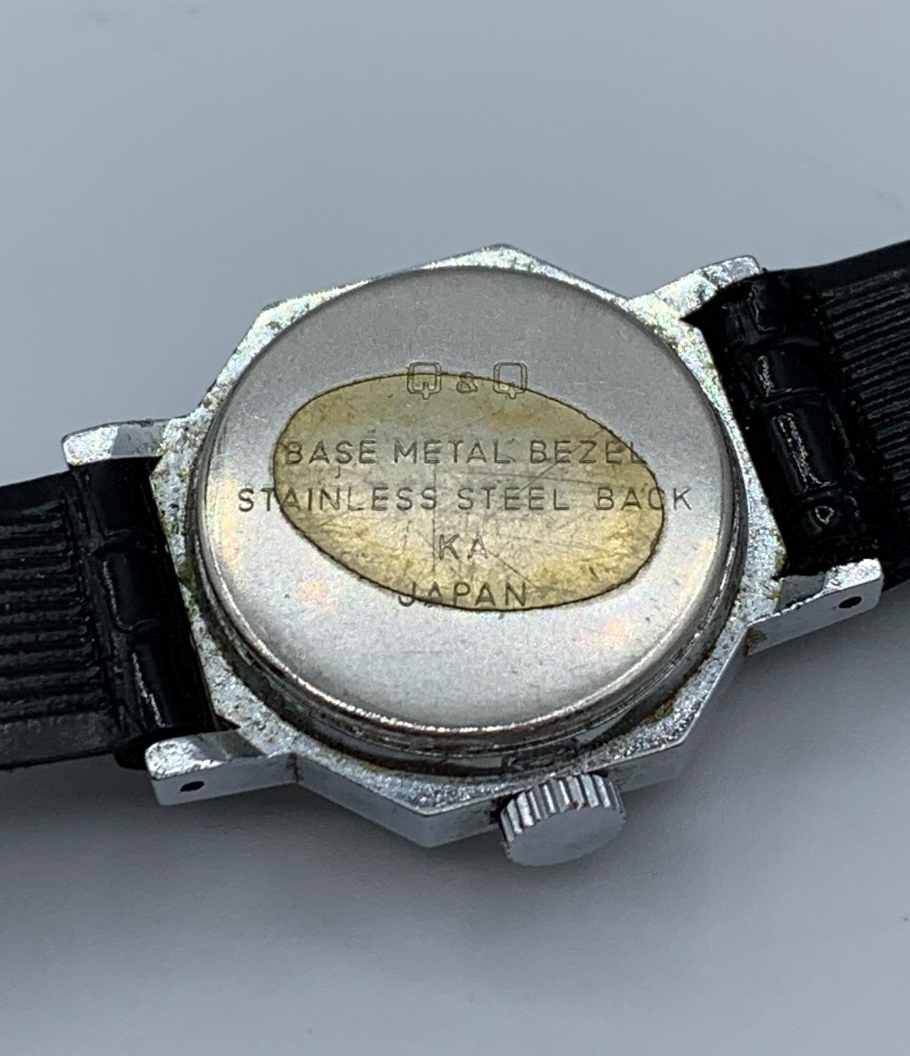 Ladies Q&Q Watch. Octagonal shape with Japanese movement. Face showing the model 'Finest'. - Image 7 of 8