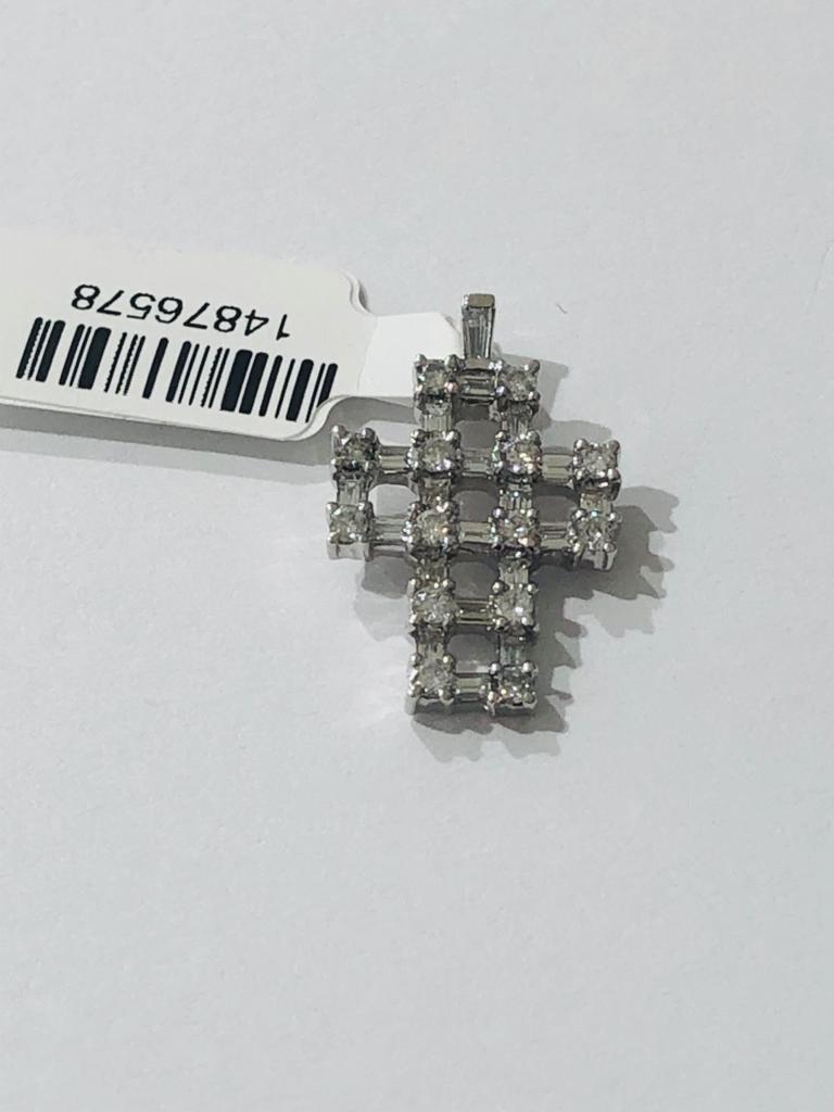 18k White gold Cross Pendant with 0.35CT Diamonds, weight 2.1g, size 20x12.5mm (ECN682)