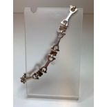Silver Saddle Link Bracelet slim and dainty, approx 17cm long and weight 11g, 925 silver stamp