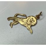 9CT Gold Lion Charm/Pendant, weight 2g approx