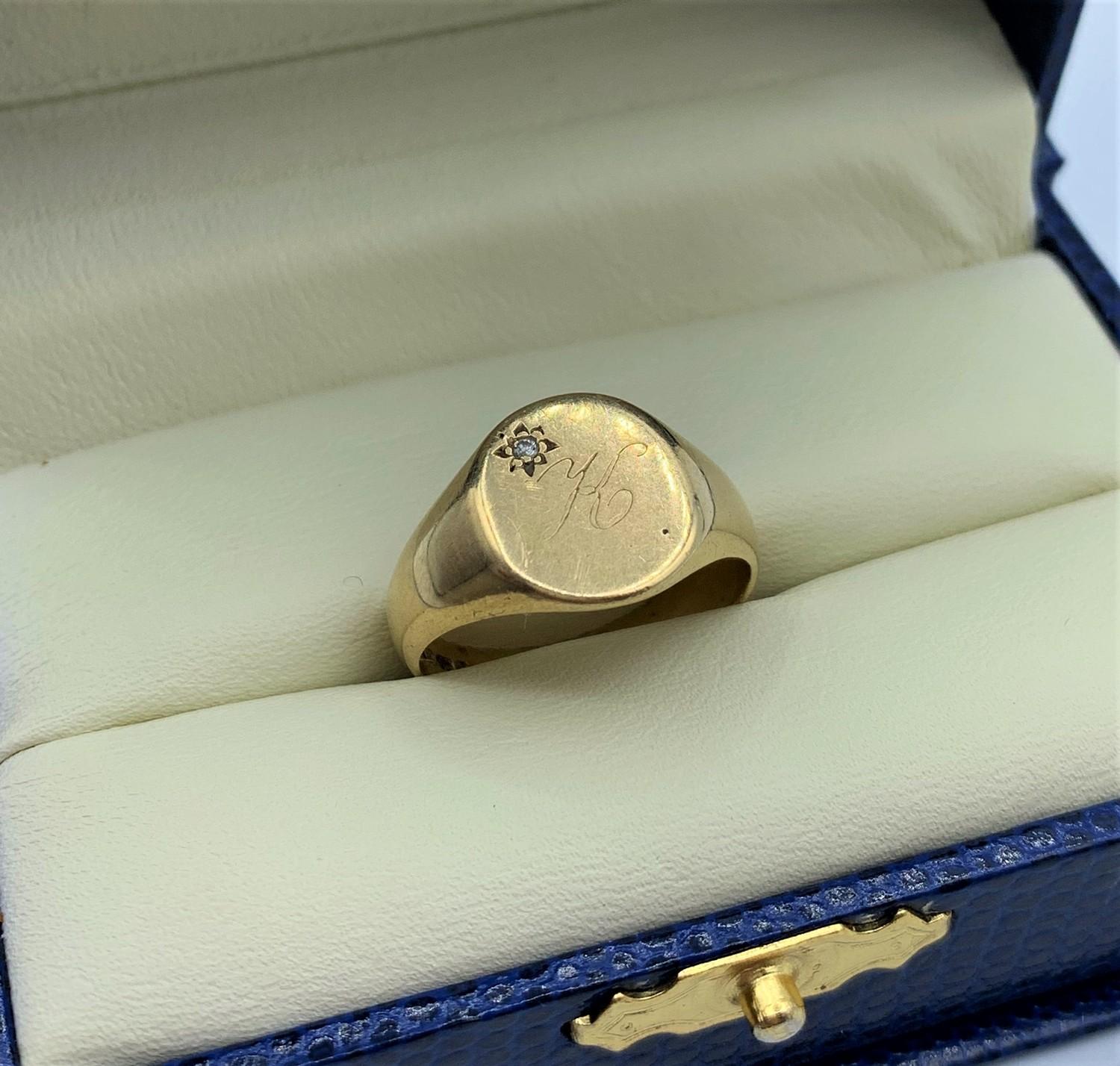 9CT Yellow Gold Signet Ring with Initial K and small Diamond at the corner, size P and weight 4.5g