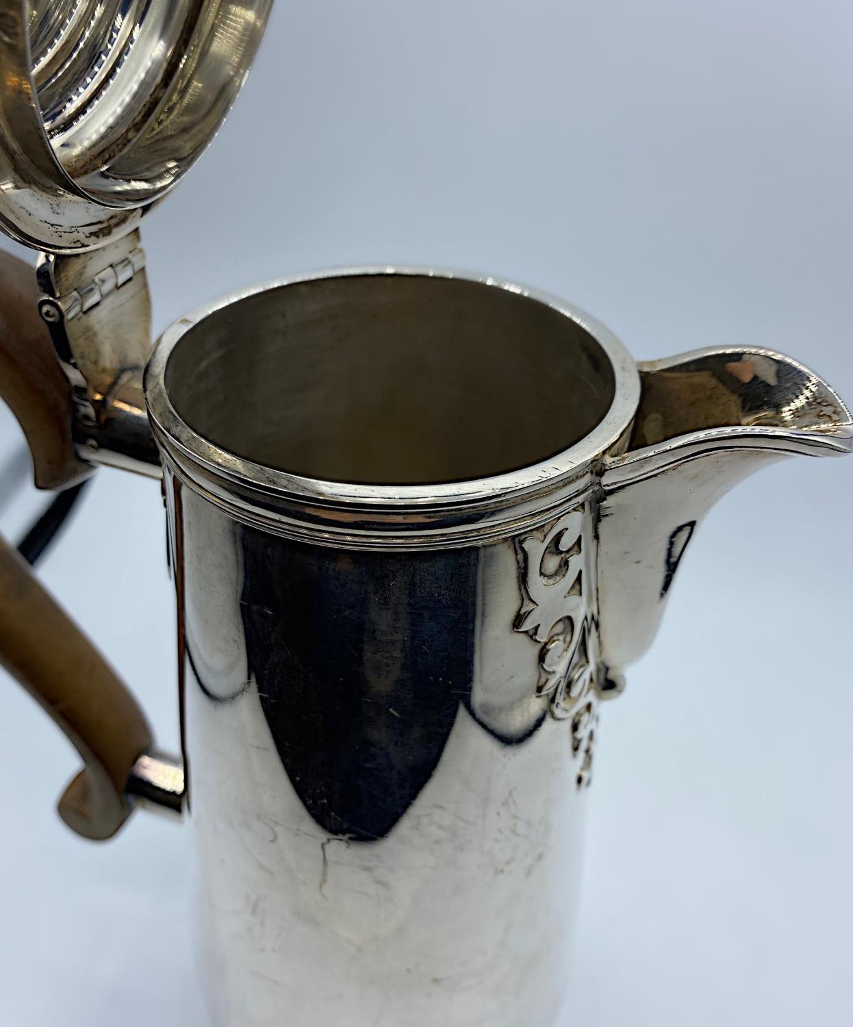 Tankard Style Silver Coffee Pot made in London 1968, weight 847g and 28cm tall - Image 6 of 6