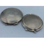 2x Silver Compacts 1950s, total weight 110g, 6cm and 6.5cm diameters (2)