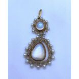 Edwardian 18K Gold Pendant with Moonstones surrounded by Seed Pearls, weight 5.8g