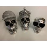 3x unusual decorative Skulls (3)