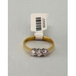 18K Yellow Gold Ring with 3 Trilogy Diamonds (round brilliant cut of top quality, approx 0.65cts),