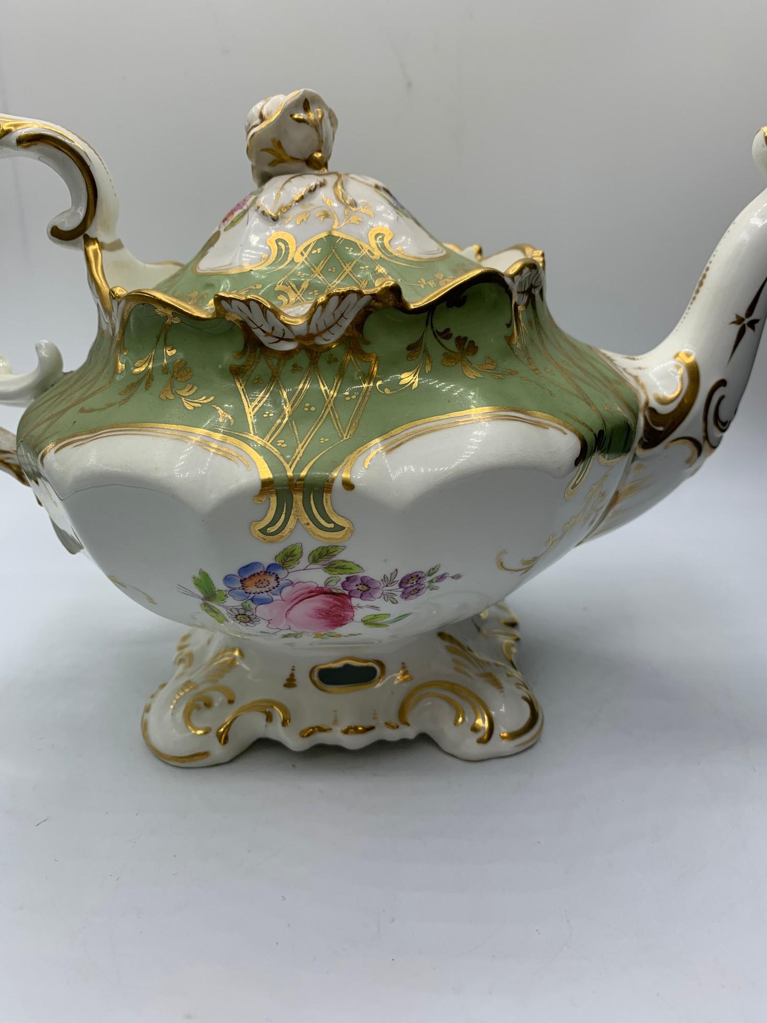 H&R Daniel second bell shape Teapot in good Rococo style with slanted rose on lid in good condition - Image 3 of 6