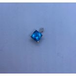 Topaz Pendant (1cmx1cm square) set in 18ct white gold, weight 2.9g approx