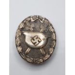 WW2 German Wound Badge. Silver (2nd class) for being wounded three or four times.