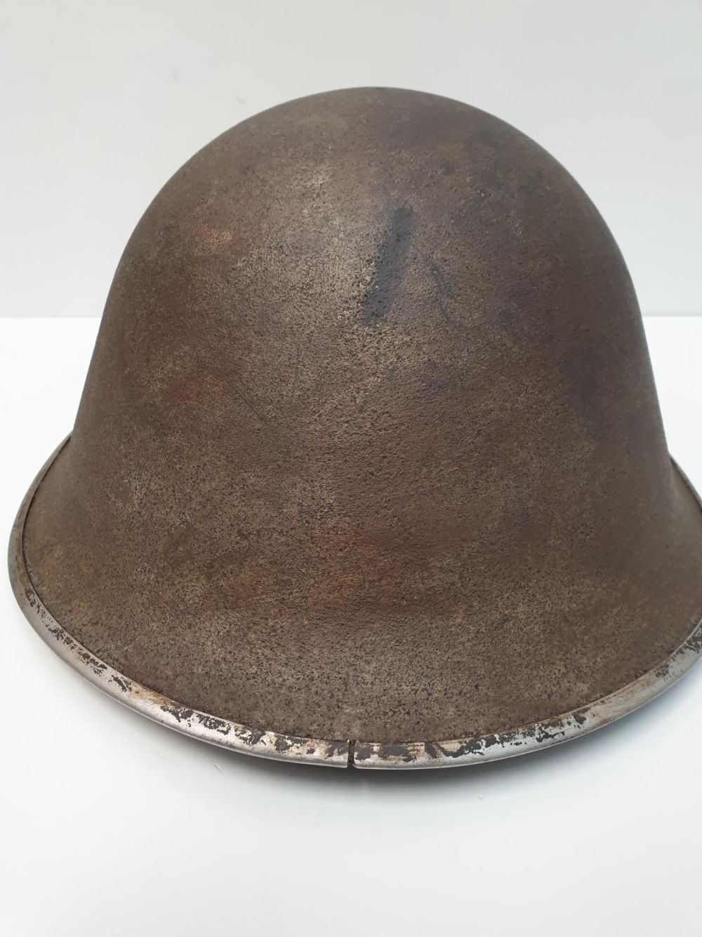 WW2 British 1944 ?Turtle? D-Day Helmet with post War Memorial painting - Image 3 of 4