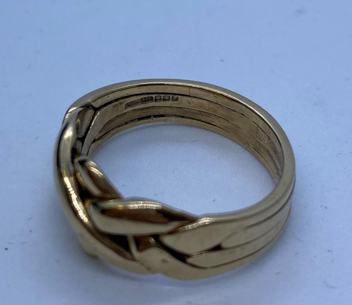 9ct Gold Puzzle Ring, 6.4g, Size T. - Image 4 of 4