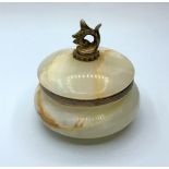 Onyx bowl with lid, 9cms tall and 10cm diameter