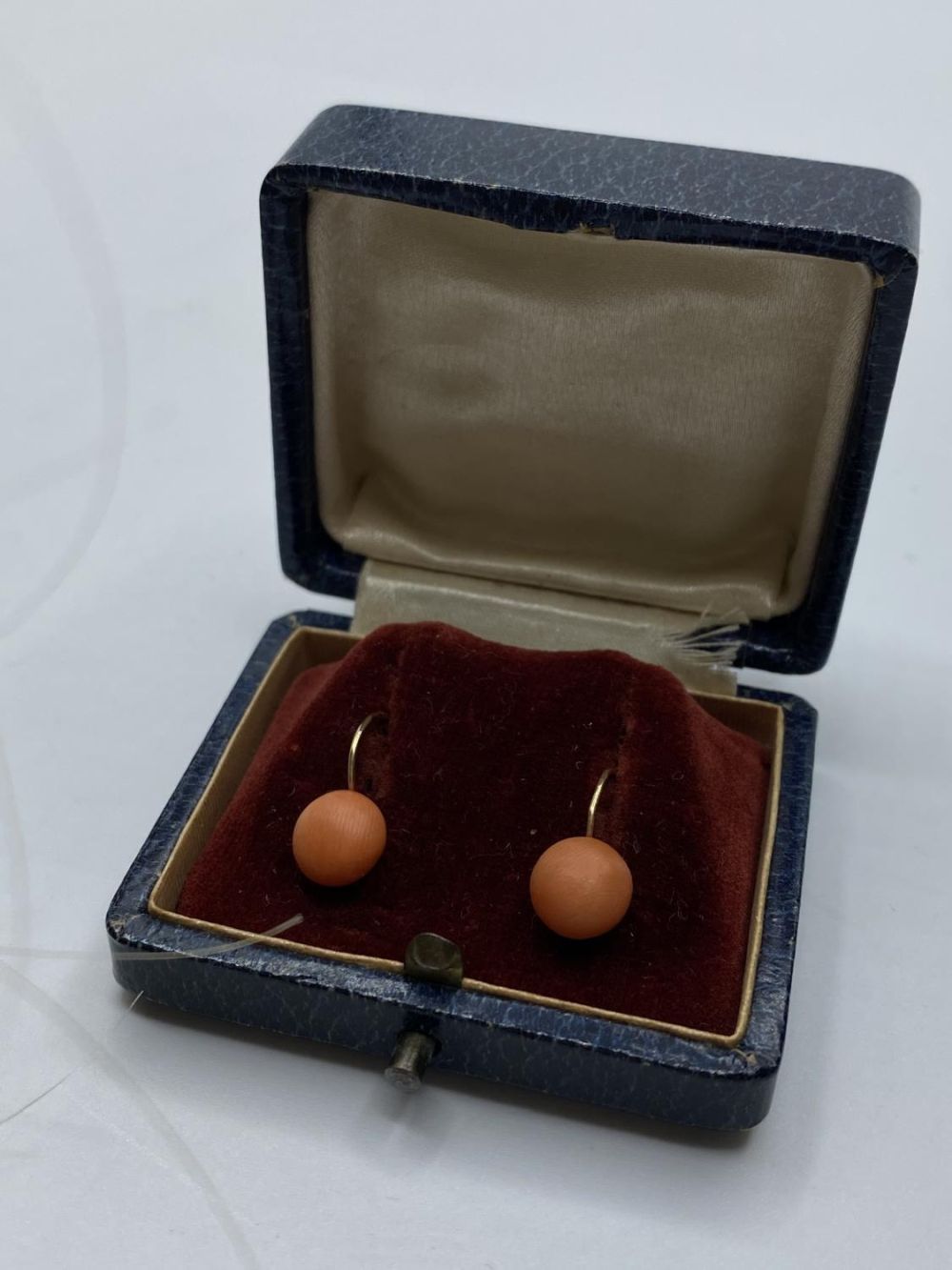 A 19th Century pair of 18ct gold earrings with natural (untreated) pink coral in original - Image 2 of 2