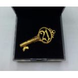 9ct Gold '21' key to the door Pendant/charm, weight 1.95g