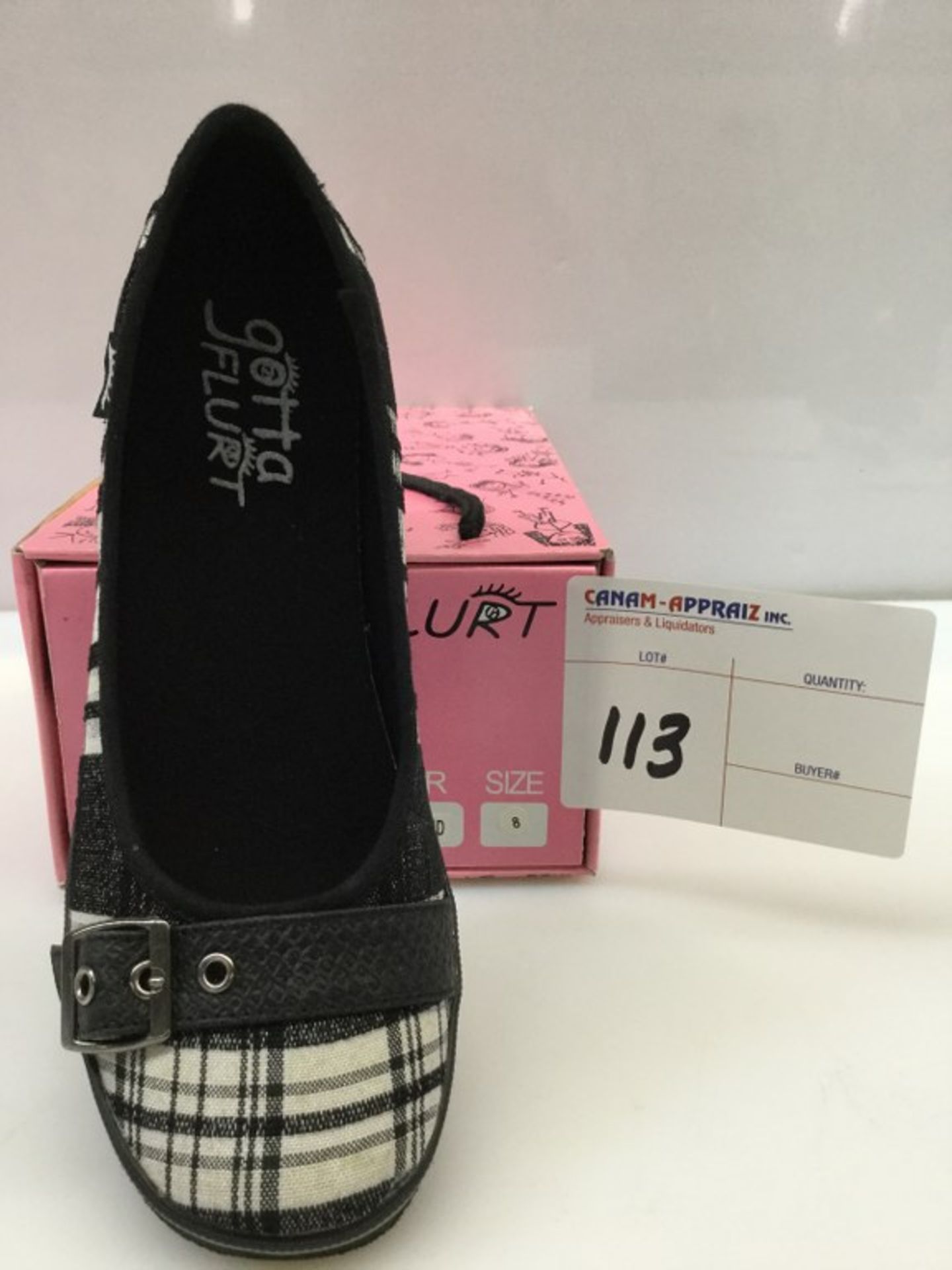 GOTTA FLIRT BLACK PLAD GIRL SHOE, SIZE 8 - Image 2 of 2