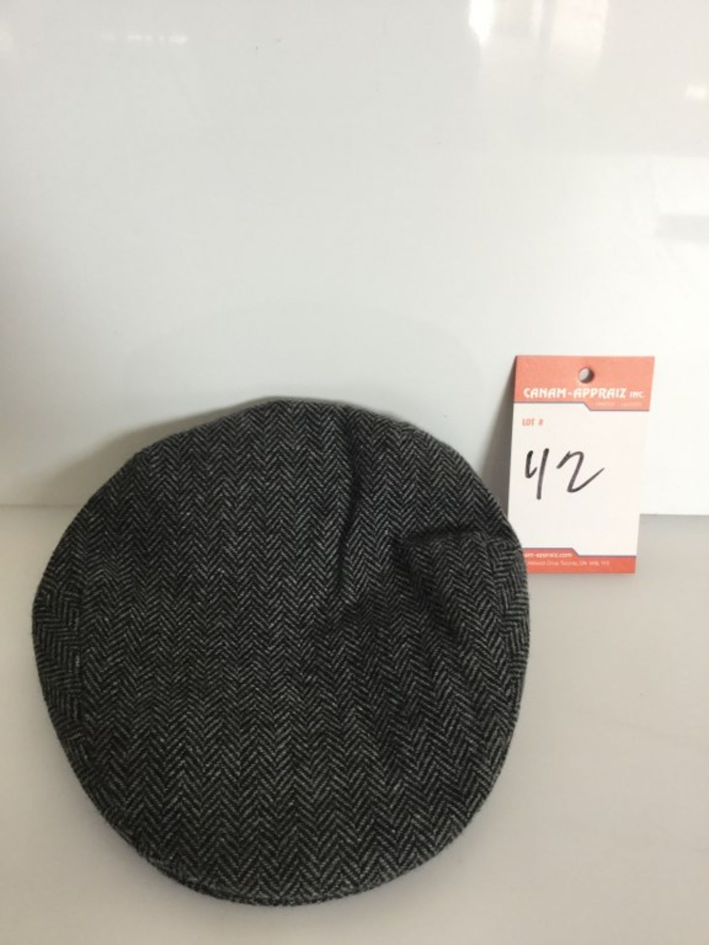 WOOLRICH BLACK HAT -MEDIUM