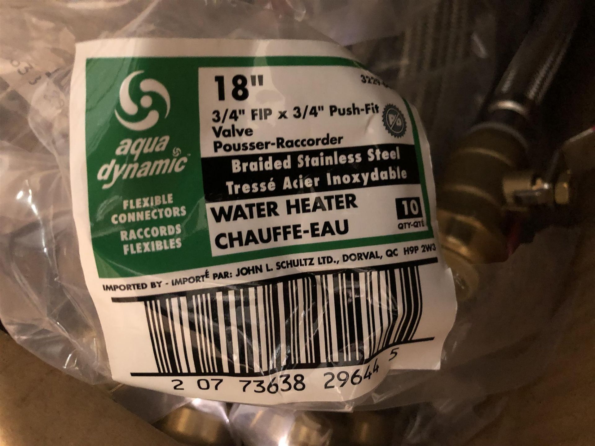 AQUA DYNAMIC - BRAIDED STAINLESS STEEL FLEXIBLE CONNECTORS - 18" 3/4" FIP X 3/4" PUSH-FIT VALVE - Image 2 of 2