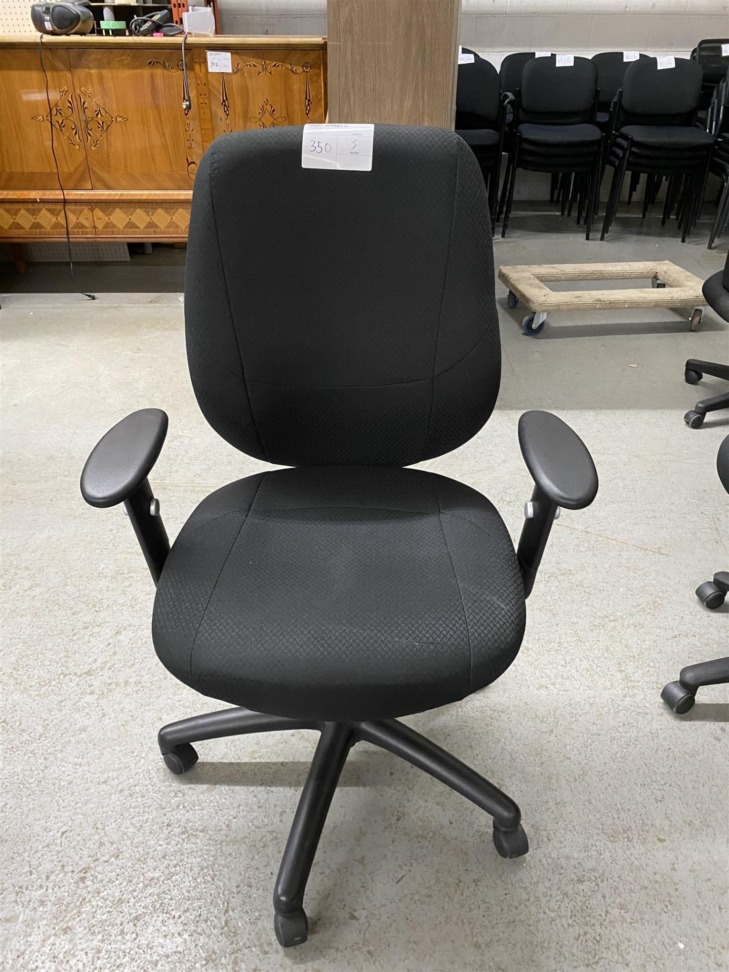 BLACK OFFICE ROLLING CHAIR W/ ARMS - 3PCS - Image 2 of 3