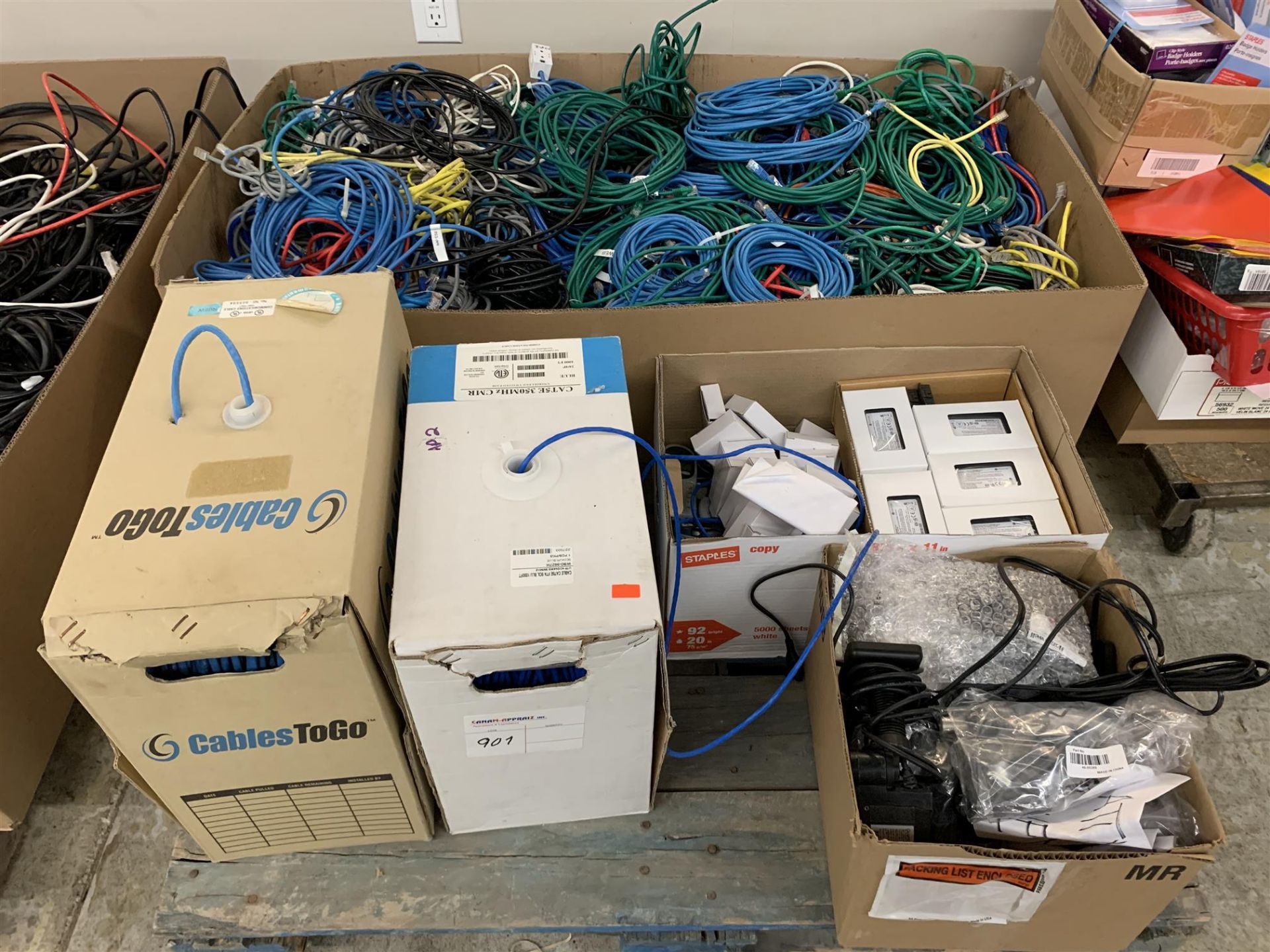 PALLET LOT - ASSORTED ELECTRONICS, WIRES & HARDWARE
