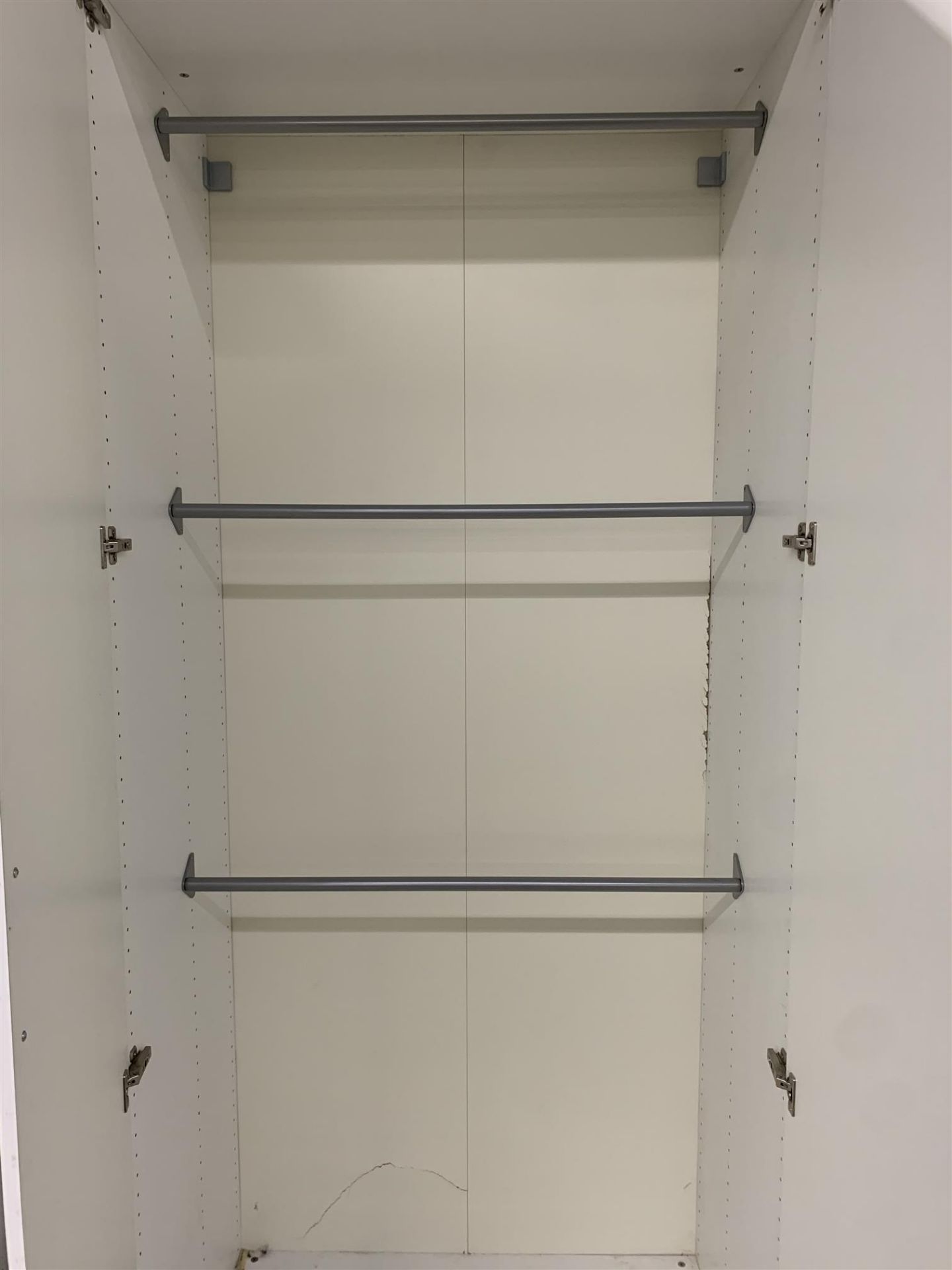 LARGE 2 DOOR WALL CABINET - Image 2 of 2
