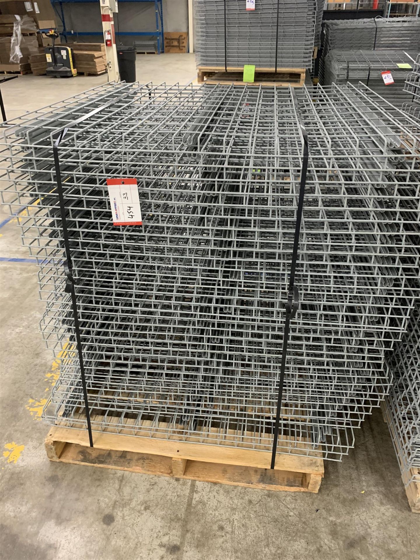 42" X 46" - READY RACK - MESH SHELVING INSERT - GREY - 33PCS