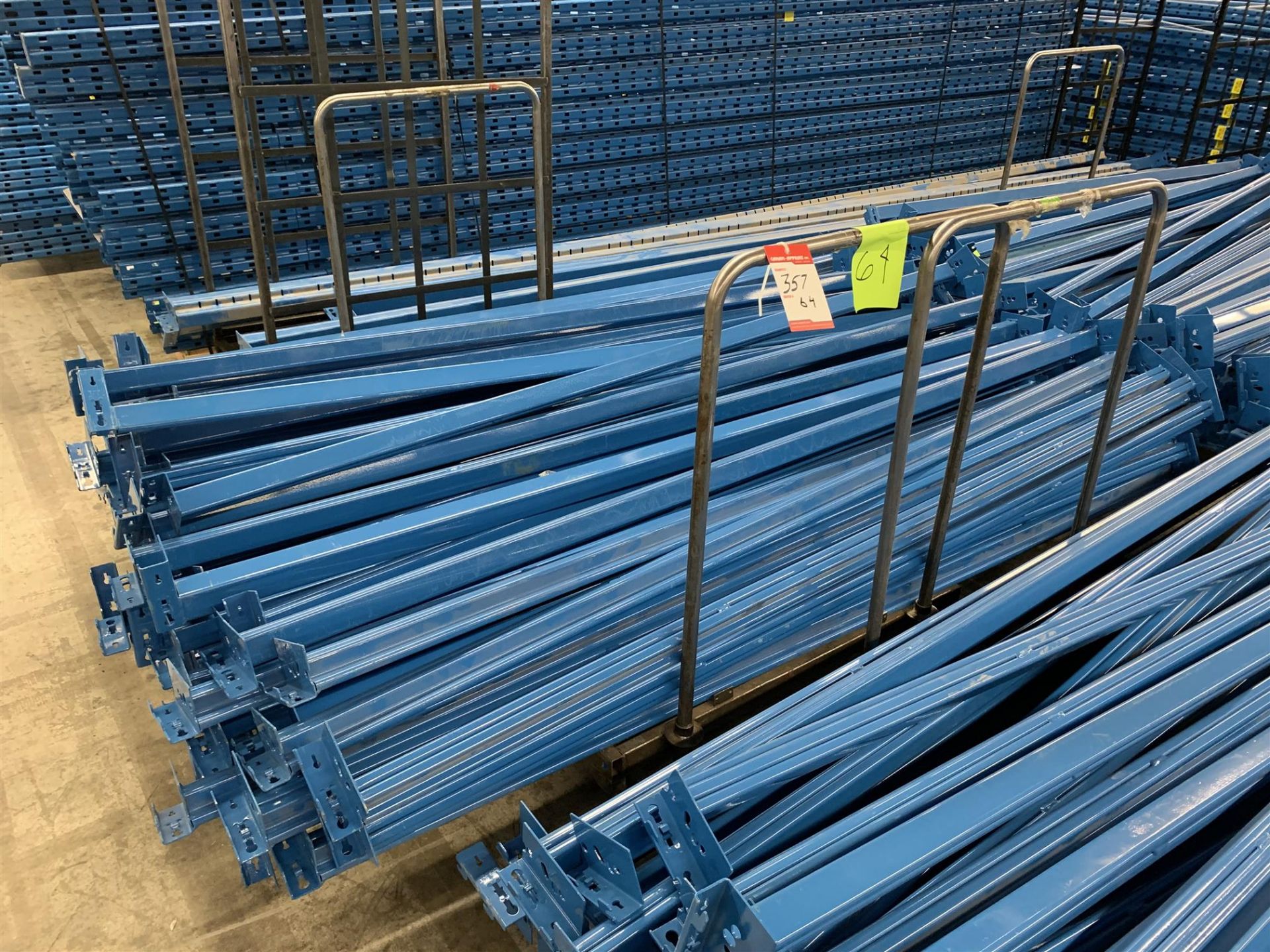 8' HEAVY DUTY - READY RACKING - FRAMING CROSSBEAM - BLUE - 64PCS W/ STEEL 4 WHEEL DOLLY