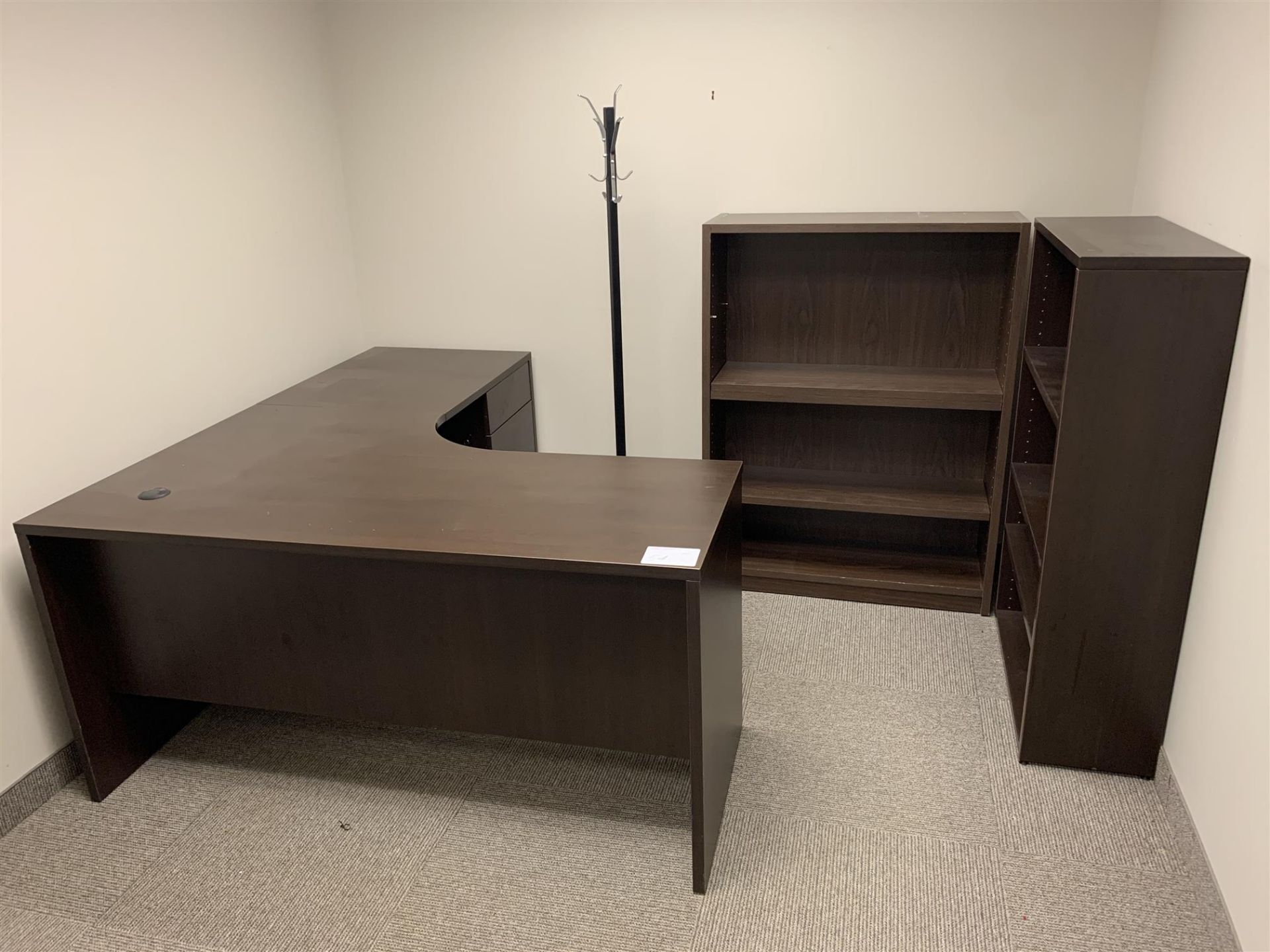 OFFICE SUITE - L SHAPED DESK, COAT RACK & 2 X BOOK SHELF