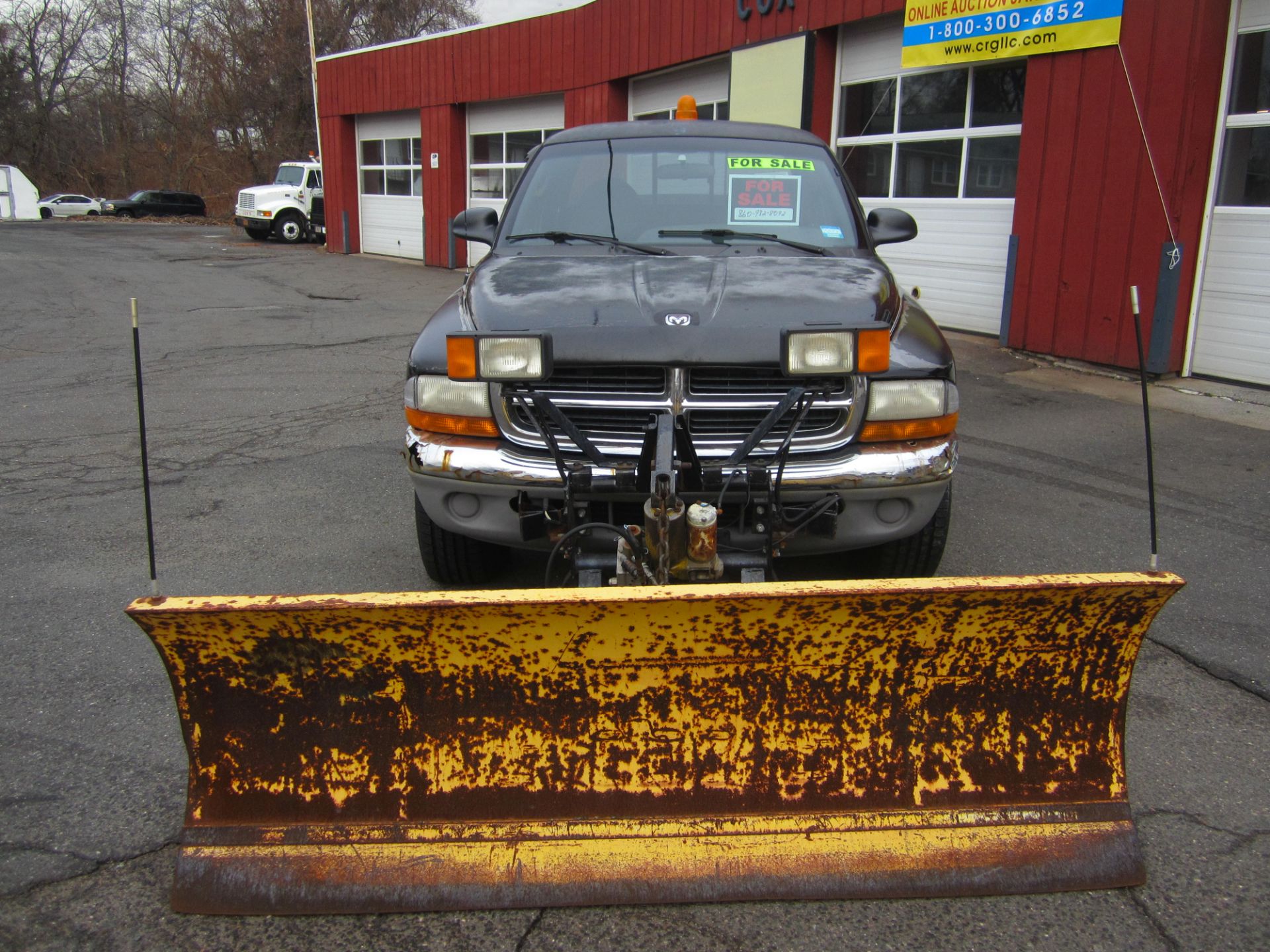1999 Dodge Dakota SLT, 4X4, 6 cylinder, AT, power windows, A/C, (4) new tires, plow included - Image 3 of 6