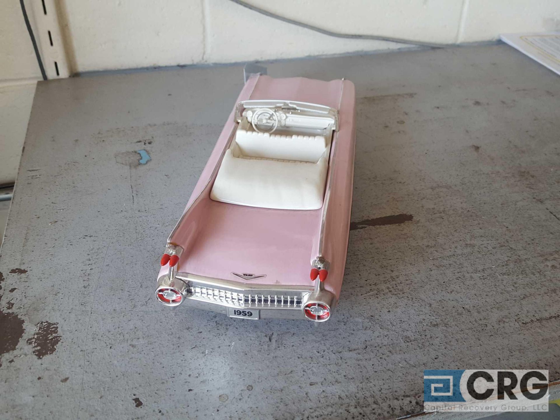 1959 Pink Cadillac Convertible, Jim Beam decanter, full with original seal - Image 3 of 4