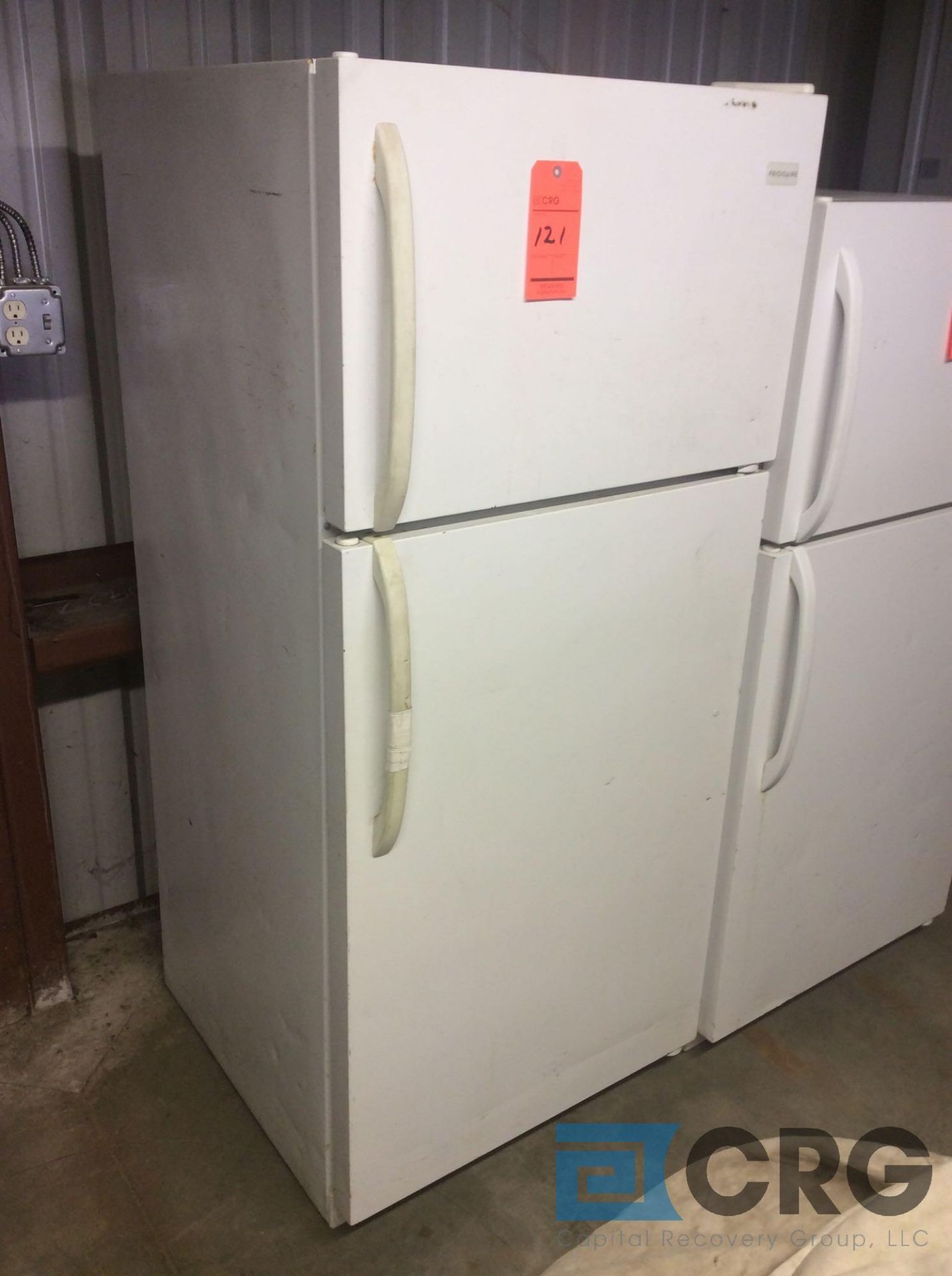 Frigidaire refrigerator / freezer, 1 phase