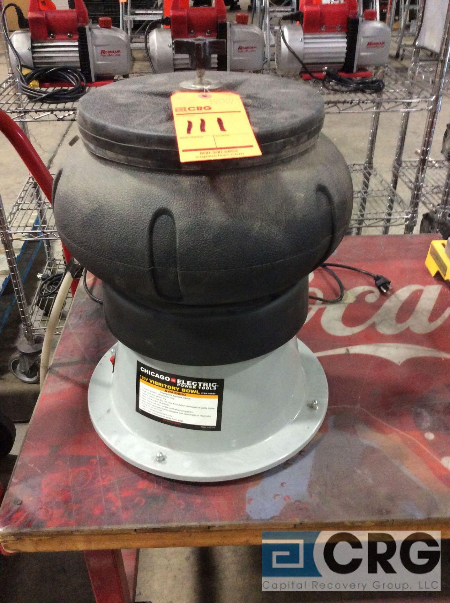 Chicago Electric 12 inch bench top vibratory finisher, 1 phase