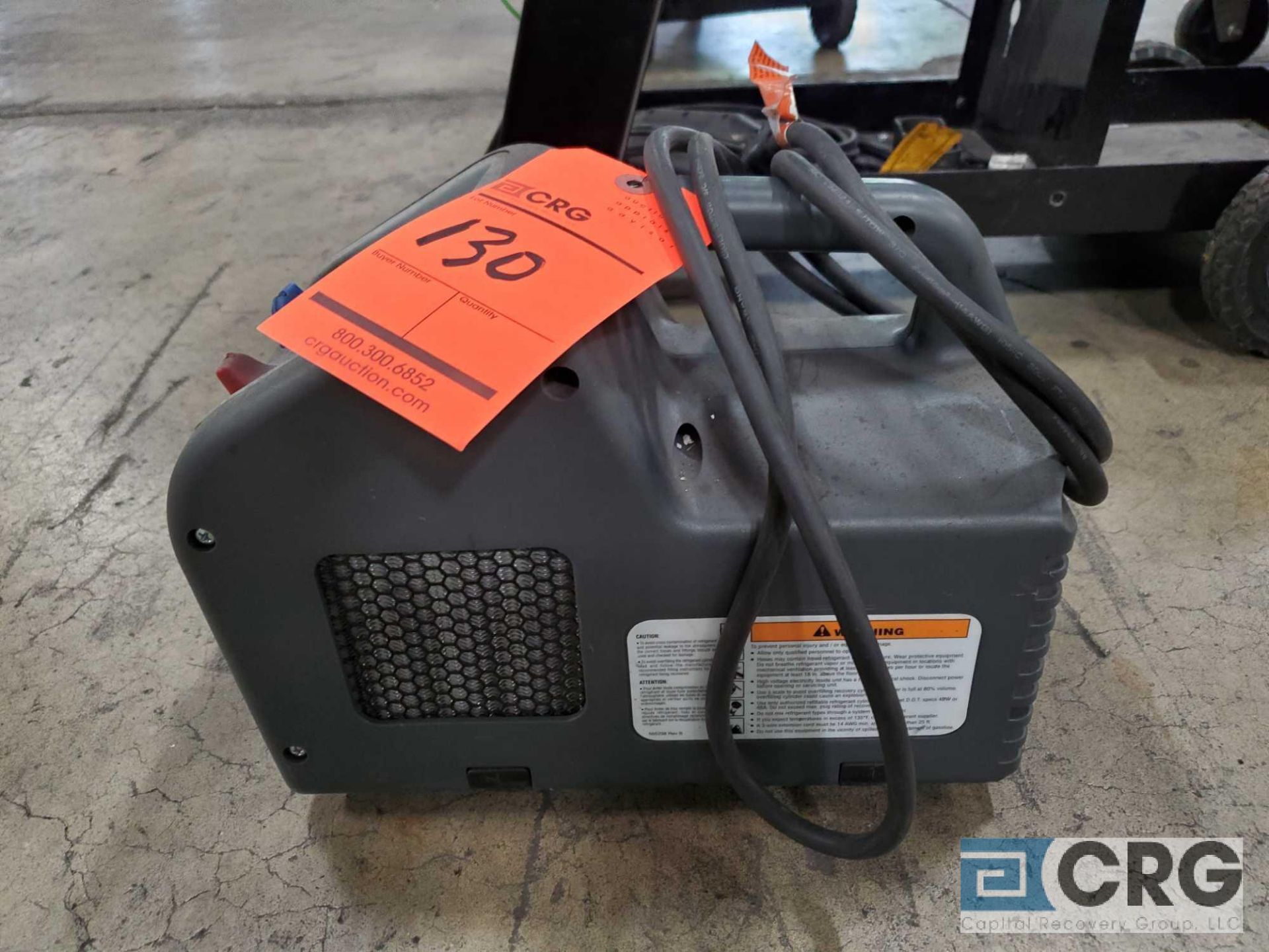 Robinair RG3 commercial refrigerant recovery unit (unit doesn't come with hoses) - Image 3 of 3