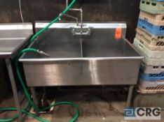 Eagle 4 foot 2- compartment stainless steel sink