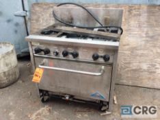 Comstock Castle D330 portable propane gas 6-burner commercial stove (MISSING STOVE TOP COVERS)