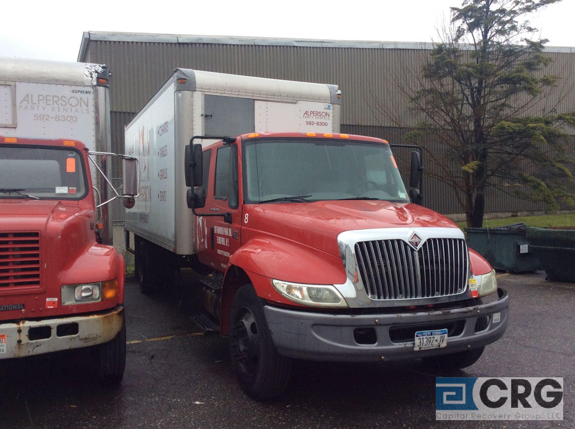 2007 International 20' box truck w/Extended Cab, DT466 ENGINE, A/T, Vinyl interior, Morgan 20' box - Image 2 of 7