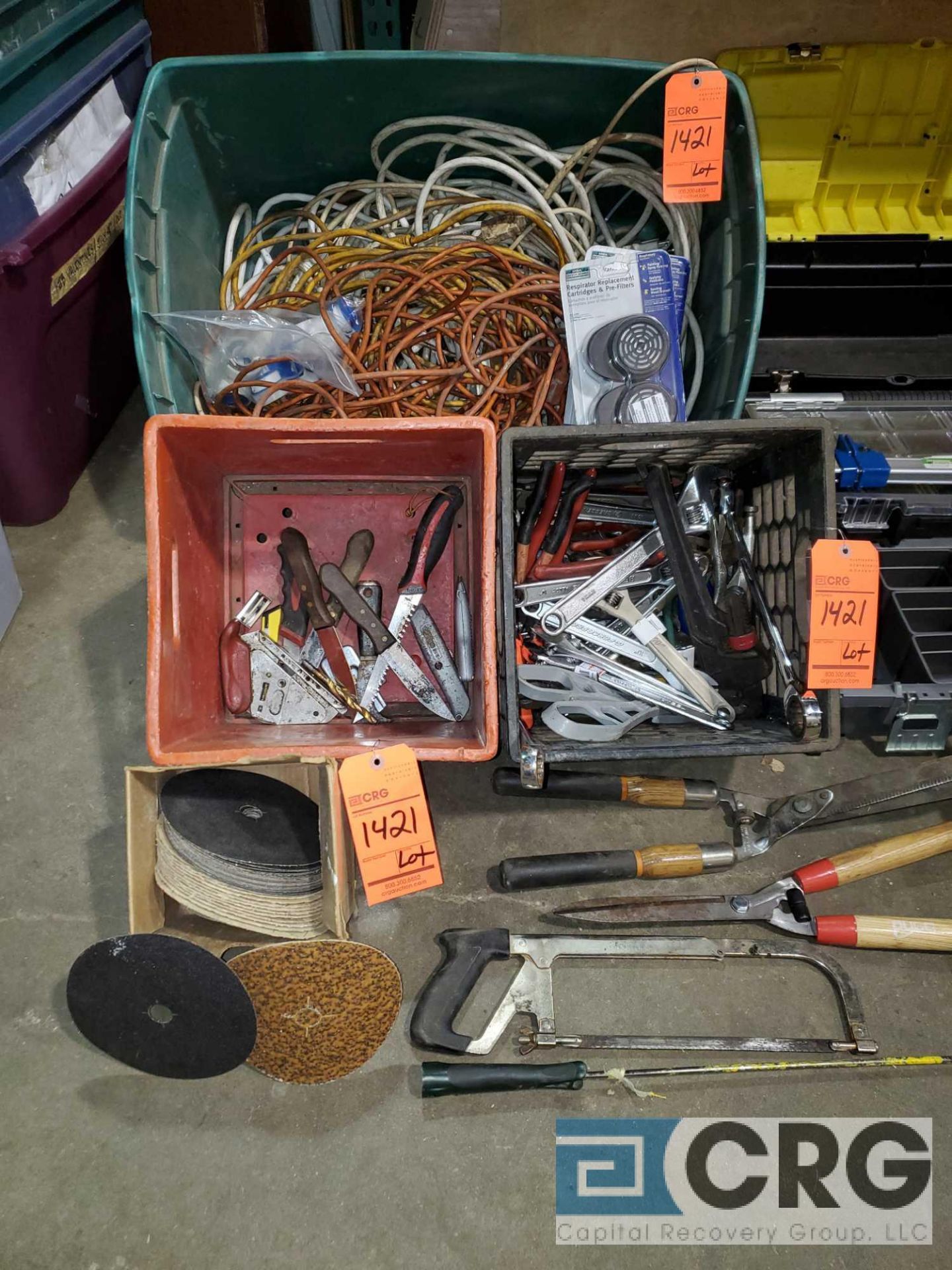 Lot consists of assorted hand tools to include wrenches, hammers, screwdrivers, sockets, (1) - Image 4 of 5