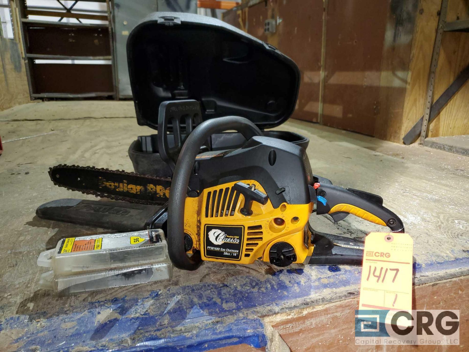 Poulan PRO Classic 16 in. gas powered chainsaw PP3816AV with case and extra 16 in. chains - Image 2 of 3