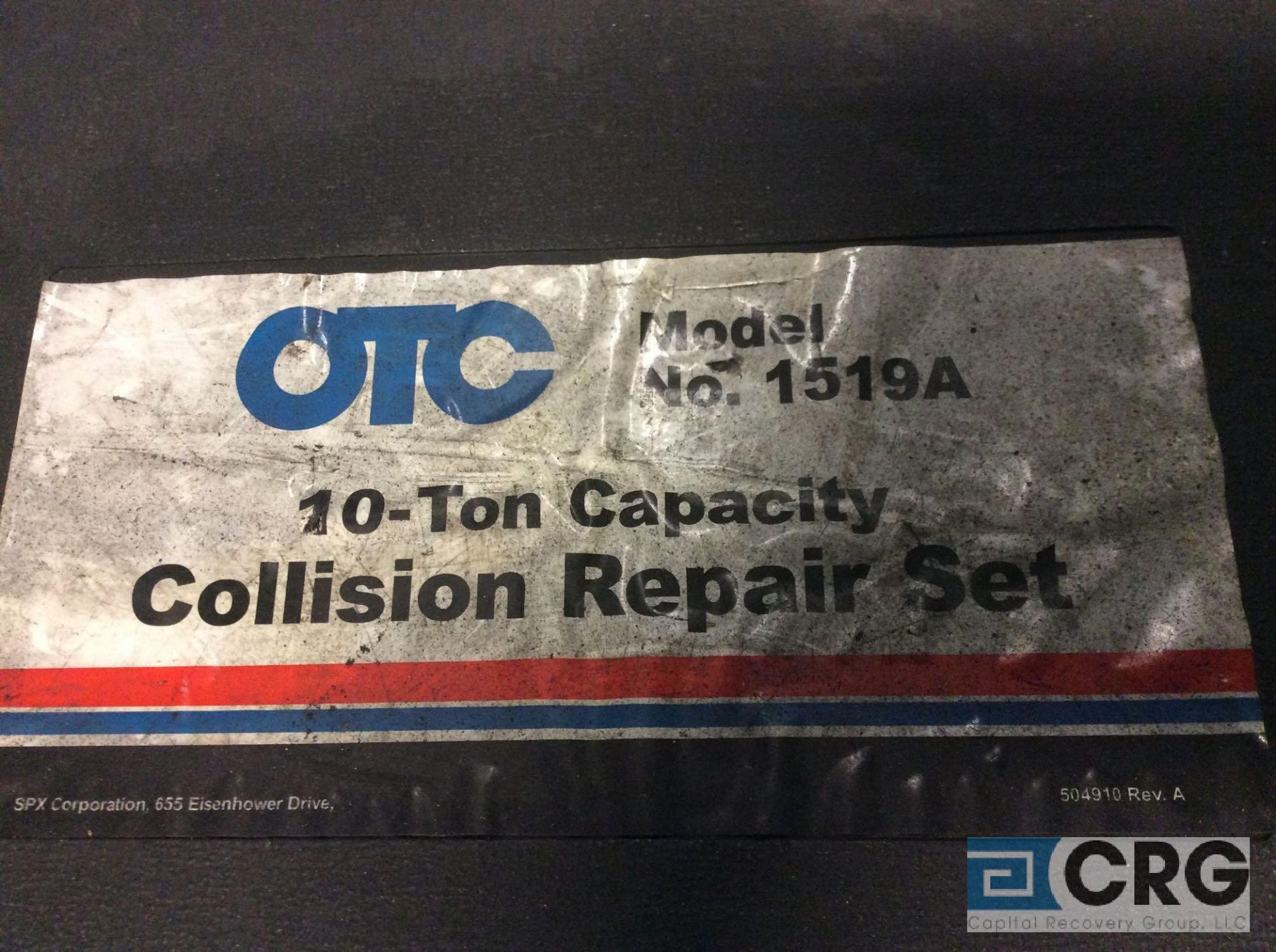 OTC 1519A 10-Ton capacity collision repair set with hydraulic pump - Image 2 of 3