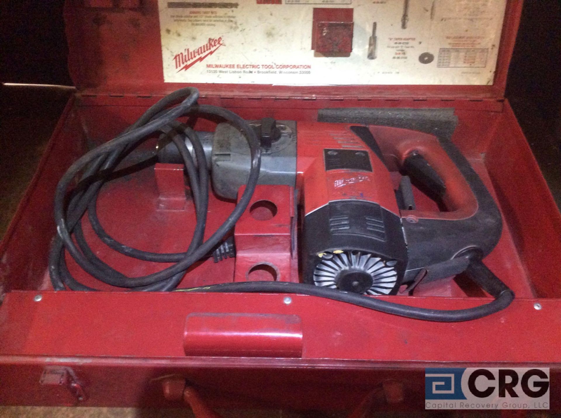 Milwaukee 5533-2 portable heavy duty rotary hammer with case - Image 2 of 2