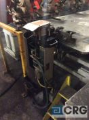 robot welder cleaning station, subject to entirety bid