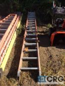 30 foot fiberglass extension ladder